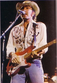 fender-strat-clapton-red-love_town_tour.jpg